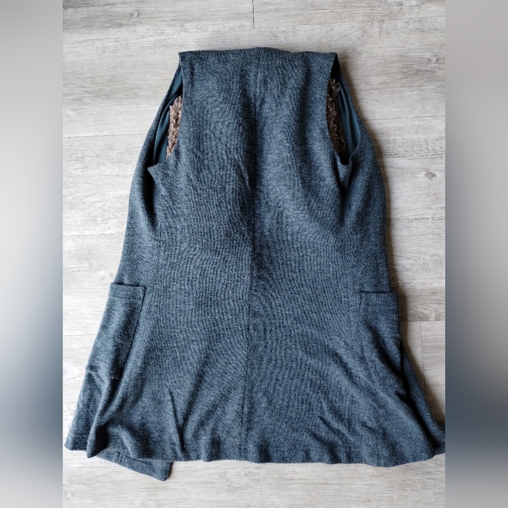 OneTheLand Vest | Size S - Picture 4 of 4